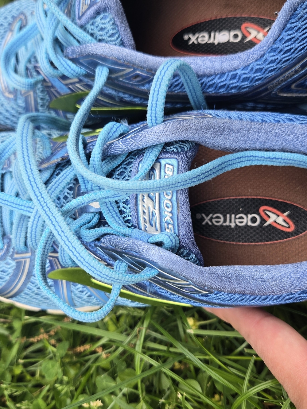 Brooks Women's Blue Athletic Running Shoes Size 9.5 - Picture 5 of 9